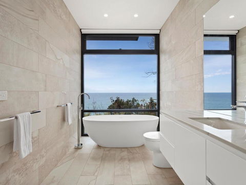 Iluka Blue - Surfers Gold Coast 2