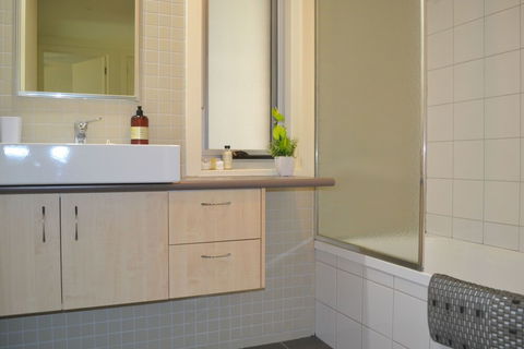 Grange Water View Yarrawonga - Surfers Gold Coast 3