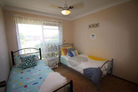 Gerrys Waterfront - Surfers Gold Coast 2