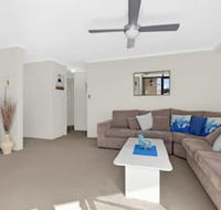 Golden Sands Apartment 10 - Surfers Gold Coast