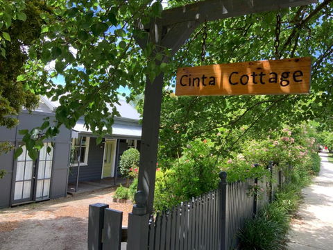 Cinta Cottage - Surfers Gold Coast 4