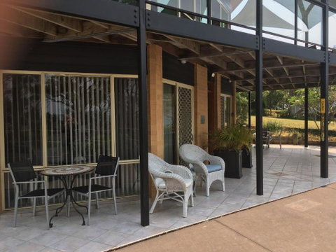 SilverWaters Waterfront Accommodation - Surfers Gold Coast 2