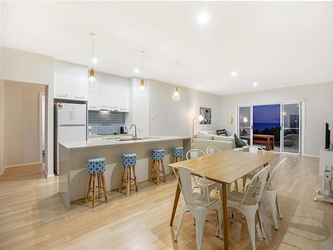 High Tide Wallaroo Beachfront Property Pet Friendly - Surfers Gold Coast 5