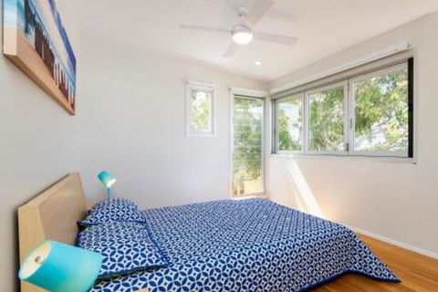 7 Roseby Court - Surfers Gold Coast 2