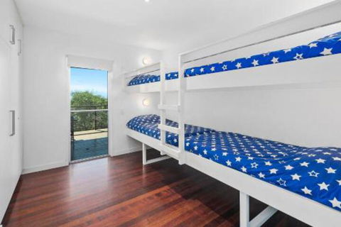 112 Tramican Street - Surfers Gold Coast 6
