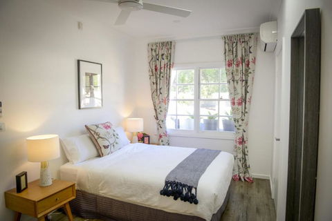 Myrtle Tree Lodge Flowers Kangaroo Valley - Surfers Gold Coast 3