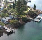 Waterfront Cottages - Surfers Gold Coast