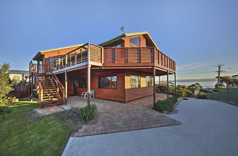 Zenith - Surfers Gold Coast 0