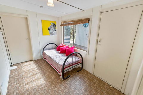 Kambera Pet Friendly Cottage On Raymond Island - Surfers Gold Coast 5