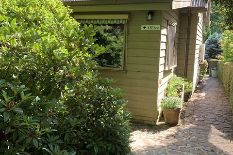 Shady Brook Cottages - Surfers Gold Coast 5