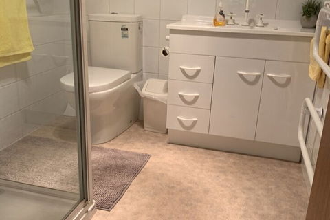 Shady Brook Cottages - Surfers Gold Coast 6
