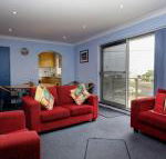 Anchorage 7 Beautifully Renovated Close to Rockpool - Surfers Gold Coast