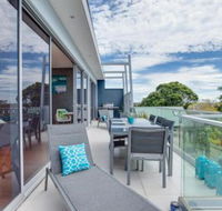 Modern McCrae Beauty - Surfers Gold Coast
