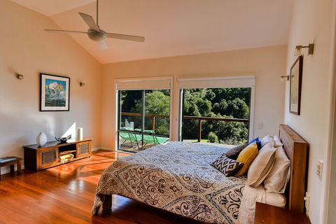 Afterglow Cottages - Surfers Gold Coast 6