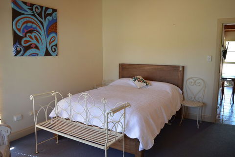 Marananga Cottages - Surfers Gold Coast 5
