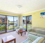 Champagne Court 1 with Water Views - Surfers Gold Coast