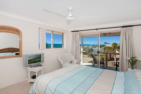 Pacific Rose Winter Holiday Special - Surfers Gold Coast 5