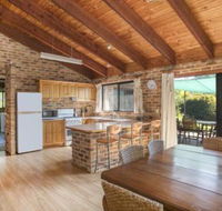 75 River Rd Tabourie Hideaway - Surfers Gold Coast