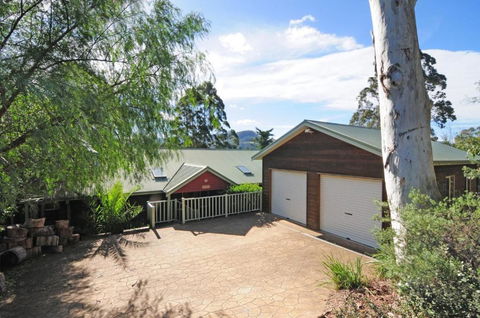 Bonnie Doon Family Friendly Home! - Surfers Gold Coast 1