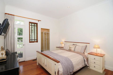 Rivermist Luxury 6 Bedrooms & 6 Bathrooms! - Surfers Gold Coast 2
