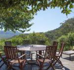 Taliesin Beautiful 4 bedroom home with amazing views - Surfers Gold Coast