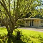 Russell Falls Holiday Cottages - Surfers Gold Coast 0