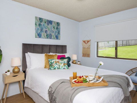 Armstrong Ridge Affordable Beach Oasis - Surfers Gold Coast 1