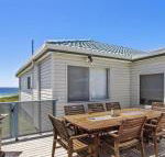 Blue Horizon beachfront with fireplace - Surfers Gold Coast