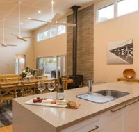 Callala Breeze access to indoor community pool - Surfers Gold Coast