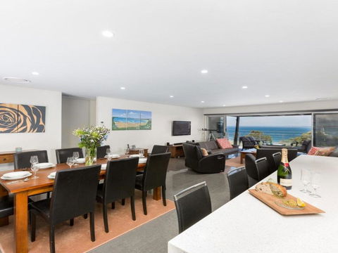 Coastal Calm Relax Revive Rejuvenate - Surfers Gold Coast 2