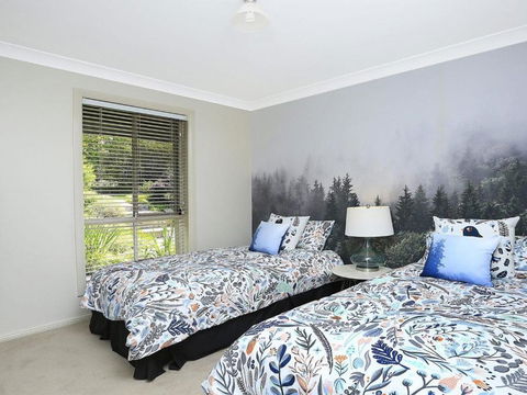 Garland Park 3 Night Weekends For Price Of 2 - Surfers Gold Coast 3
