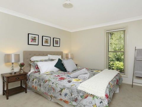 Garland Park 3 Night Weekends For Price Of 2 - Surfers Gold Coast 2