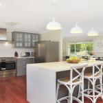 Garland Park 3 Night Weekends For Price Of 2 - Surfers Gold Coast 0