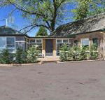 Old Bank Stables 3 night weekends for price of 2 - Surfers Gold Coast