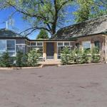 Old Bank Stables 3 Night Weekends For Price Of 2 - Surfers Gold Coast 0