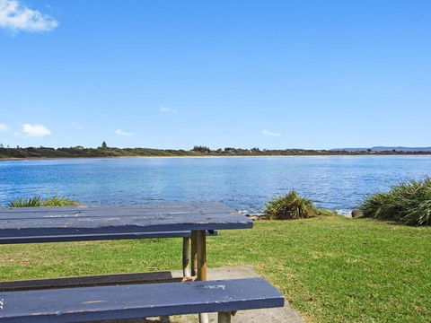 Penguins Rest Direct Beach Access From Complex - Surfers Gold Coast 4