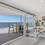 Rainbows End Soaring Views North To Gerroa - Surfers Gold Coast 0