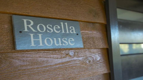 Rosella House Robertson A Tranquil Highlands Escape - Surfers Gold Coast 5