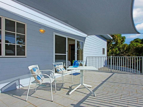 Sandlewood Breeze Spacious Entertainer - Surfers Gold Coast 1