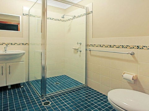 Sandlewood Breeze Spacious Entertainer - Surfers Gold Coast 3