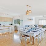 Sienna By The Sea Spacious Coastal Getaway - Surfers Gold Coast 0