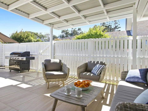 Sunset Beach Situated Between Two Beaches & A Lake - Surfers Gold Coast 6