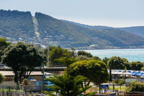 LOUTTIT BAY APARTMENT 1 Free Wifi Ocean Views & The Ultimate Location - Surfers Gold Coast 4