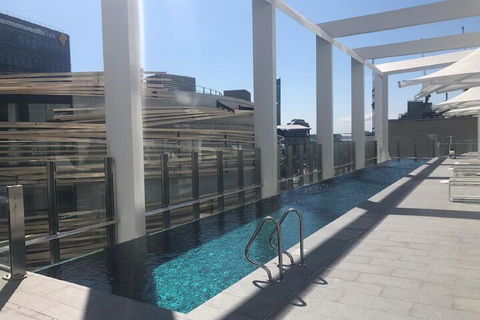 Apartment Darling Harbour - Nicole Walk - Surfers Gold Coast 4
