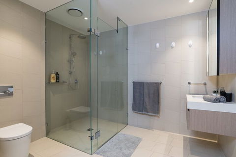 Apartment Darling Harbour - Nicole Walk - Surfers Gold Coast 7