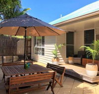 MAGIC BEACH HOUSE PET FRIENDLY - Surfers Gold Coast