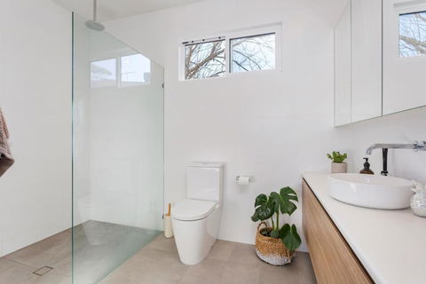 Birdrock Beach Bed & Breakfast - Surfers Gold Coast 2
