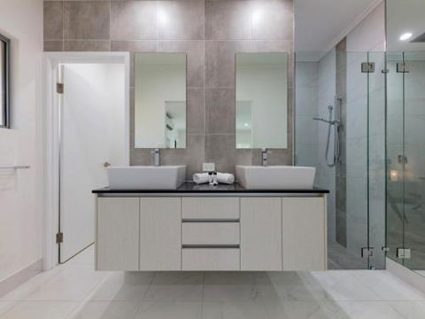 CANOPY HOUSE At PALM COVE - Surfers Gold Coast 2