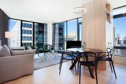 CITY HIGH Hosted By: LAbode Accommodation - Surfers Gold Coast 0