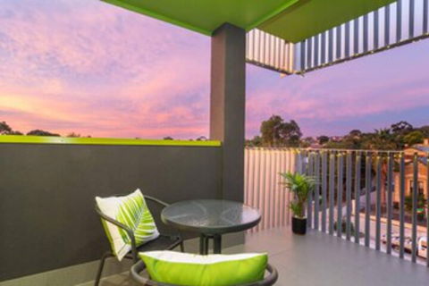 Canopy At 44 Minutes From The CBD Train & Cafes Wifi Nespresso Amenities - Surfers Gold Coast 0